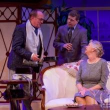 Review: BAREFOOT IN THE PARK at Cotuit Center For The Arts