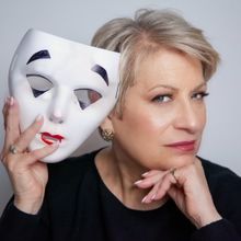 Interview: Goldie Dver Honors Anthony Newley in WHAT A MAN at Don't Tell Mama