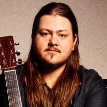 Vincent Neil Emerson Shares Title Track From Upcoming Shooter Jennings-Produced…