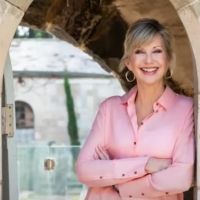 VIDEO: Olivia Newton-John Talks About Her Cancer Foundation on GOOD MORNING AMERICA Video
