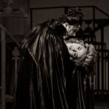 BWW Review: U of U Musical Theater Students Sink Teeth Into DRACULA, With Splendid Di