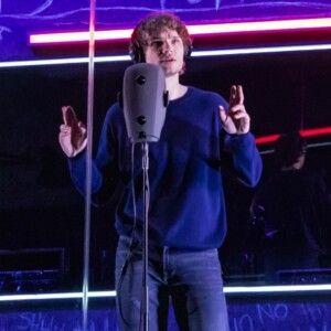 Review Roundup: A GHOST IN YOUR EAR at the Minetta Lane Theater