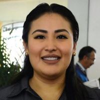 Denis Vélez,soprano Mexicana Ganadora En The Metropolitan Opera Y Tejedora De Sueños