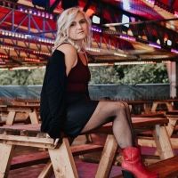 Eleri Angharad Releases Latest Single 'NEW SIN'