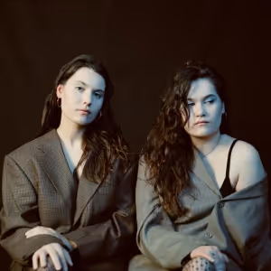 Lily & Madeleine Announce 5th Studio Album 'Nite Swim'