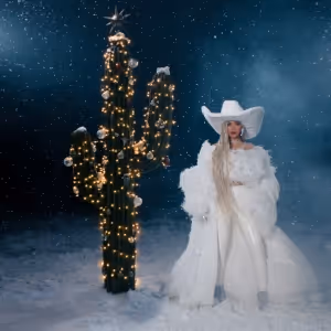 Photos: Beyoncé Delivers NFL Christmas Gameday Halftime Performance