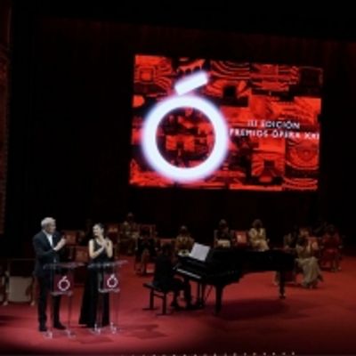 Se entregan los Premios &Oacute;PERA XXI en la 3a Edici&oacute;n de su Gala