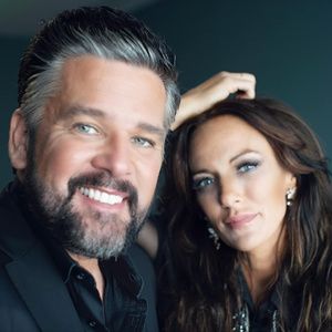 TWITTY & LYNN: A SALUTE TO CONWAY & LORETTA Comes to the Levoy Theatre