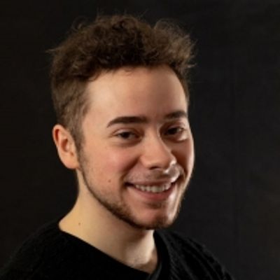 BWW Interview: Gabriel Lumsden Talks Life As A Music and Drama Student Under Lockdown