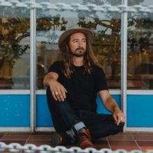 Jesse Roper Shares 'Horizons' Single