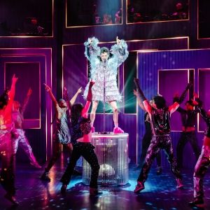 Review Roundup: What Did the Critics Think of WHY AM I SO SINGLE?, from the Creators of SIX