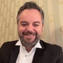 Interviews: Hablamos con Alfonso Casado sobre OLD FRIENDS