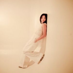 Sarah Kinsley Drops New EP 'Ascension'
