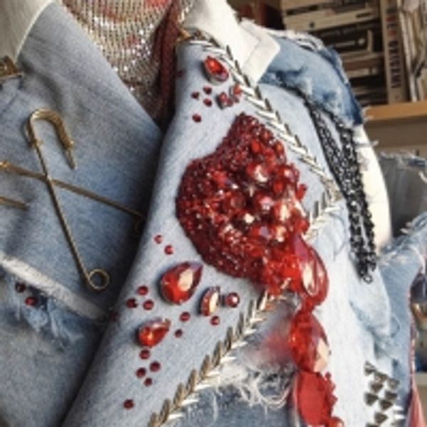 Get a First Look At Matan Anchisi's HEDWIG AND THE ANGRY INCH Costume Photo