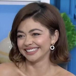 Video: Sarah Hyland Discusses Playing Her 'Dream Role' of Audrey in LITTLE SHOP OF…