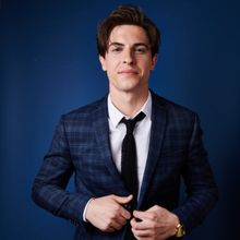 Interview: Derek Klena Dives Deep into Fatherhood in His New Show at Sony Hall