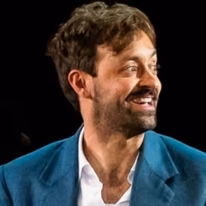 Interview: Dylan Godwin of DEAR ALIEN at ALLEY THEATRE