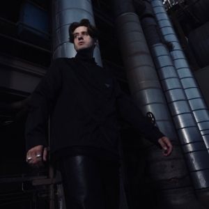 Aaron Hibell Sets Debut European Tour for This Fall
