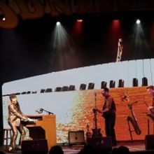 BWW Review: GREAT BALLS OF FIRE at Dutch Apple Dinner Theatre
