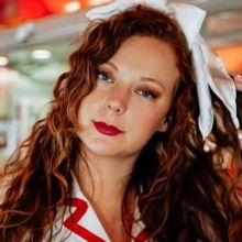 VIDEO: Kaitlin Butts Debuts Acoustic Performance Video for 'Blood'