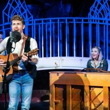 Review: ONCE at TheatreZone