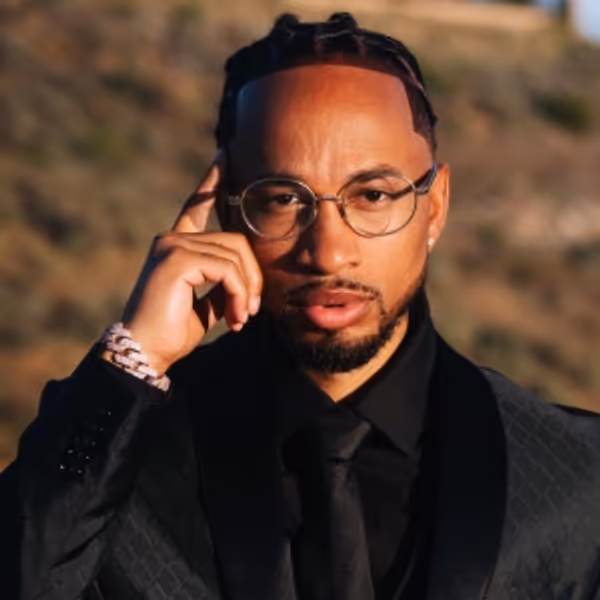 Spectacular Smith to Headline FIRST FRIDAYS: NETWORK & CHILL In Miramar Photo