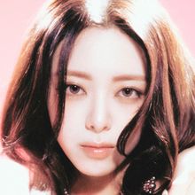 Interview: ITZY’s YUNA on her Solo Debut ‘Ice Cream’ and Stepping Out on Her Ow