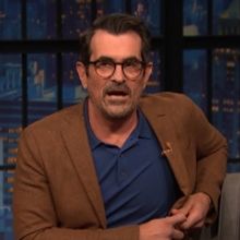 VIDEO: Ty Burrell Talks Times Square on LATE NIGHT WITH SETH MEYERS