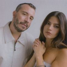 mmeadows Announce Debut LP 'Light Moves Around You'