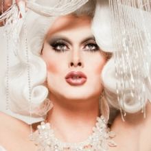 BWW Review: SCARLET ENVY at The Laurie Beechman Theatre