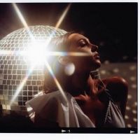 HARLOE Releases New Video for 'One More Chance'