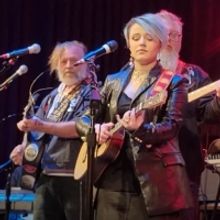 Acclaimed Singer-Songwriter EmiSunshine And Toledo Musicians To Celebrate New Album D