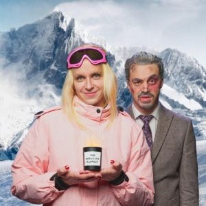 Review: GWYNETH GOES SKIING, Pleasance London