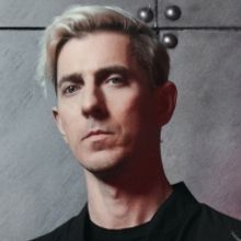 Stu Brooks Shares New Single 'Sound The Alarm' Featuring Patrick Stump