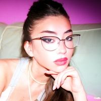 Ayla D'Lyla Debuts 'MONEY'