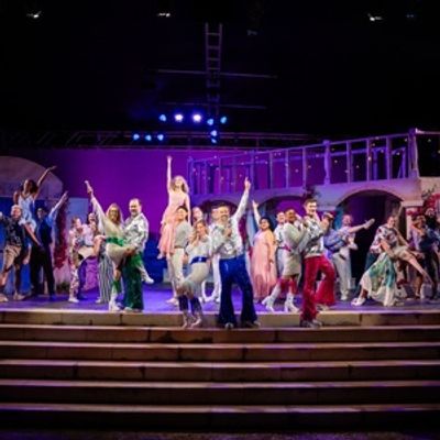 Review: BROADWAY UNDER THE STARS - MAMMA MIA! at Transcendence Theatre Company
