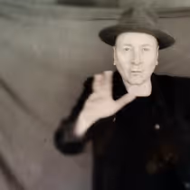 Eddie Skuller Releases TOM WAITS Tribute EP BLIND LOVE