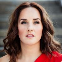 MARY POPPINS Star Jeanna De Waal Takes Over Instagram!