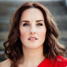 MARY POPPINS Star Jeanna De Waal Takes Over Instagram!