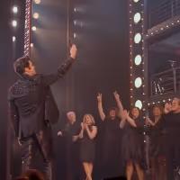 Video: A BEAUTIFUL NOISE Cast Wishes Neil Diamond a Happy Birthday With Onstage…