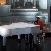 VIDEO: John Legend, Brad Paisley, The Killers, and More Perform on Macy's 4th of…