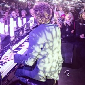 Billy Lockett Performs Sold Out Show at London's XOYO