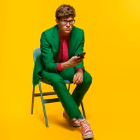 Alex Kealy Will Embark On UK Tour Beginning This Month