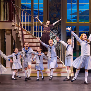 Review: THE SOUND OF MUSIC is Delighting Mirvish Audiences of all ages