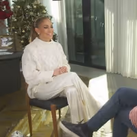 Jennifer Lopez Opens Up to CBS SUNDAY MORNING About Acting, Happiness and More!