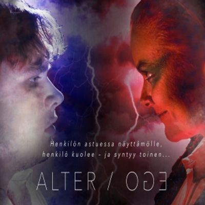 Arvio: ALTER/EGO l&ouml;yt&auml;&auml; taiteilijael&auml;m&auml;n pettymysten ytimen, Kellariteatteri
