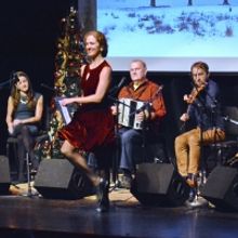 Oisin Mac Diarmada of IRISH CHRISTMAS IN AMERICA Talks About Fiddles, Country Music, 