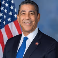 NYC Congressman Adriano Espaillat Endsorses New York Theatre Barn