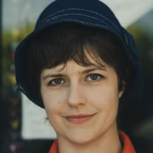 ISMAY Releases New Track 'The Window Shade' From New Album 'DESERT PAVEMENT'