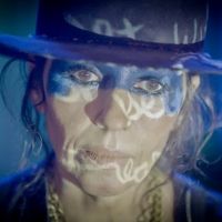 Linda Perry Releases Music For The First Time in 15 Years